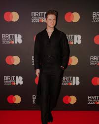 Robert MacFarlane